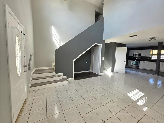 a view of an entryway with seating area