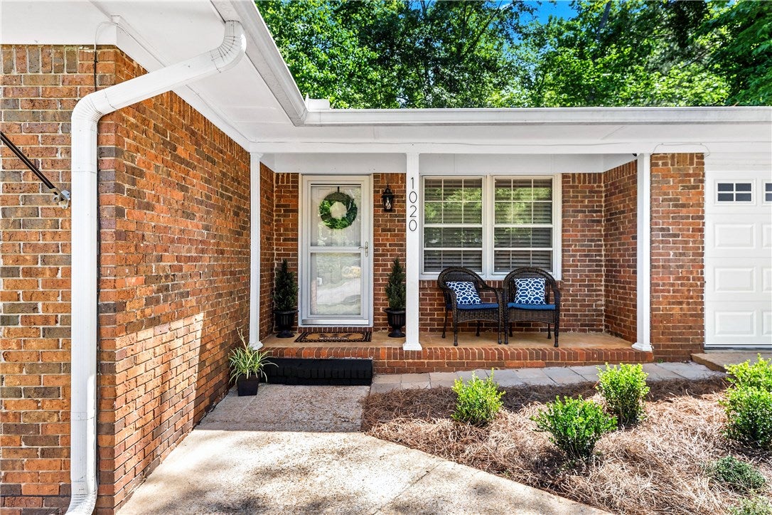 1020 Rustic Ridge Road Auburn, AL 36830 - Photo 2 of 31 Gallery Image 2