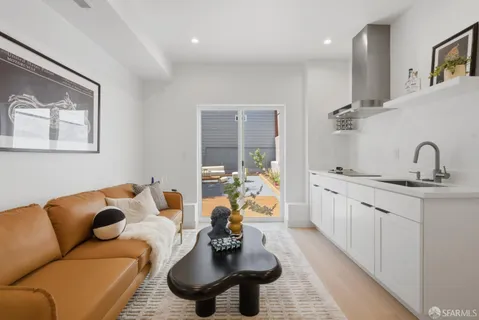 $1,095,000 | 1962 Quint Street, San Francisco, CA 94124