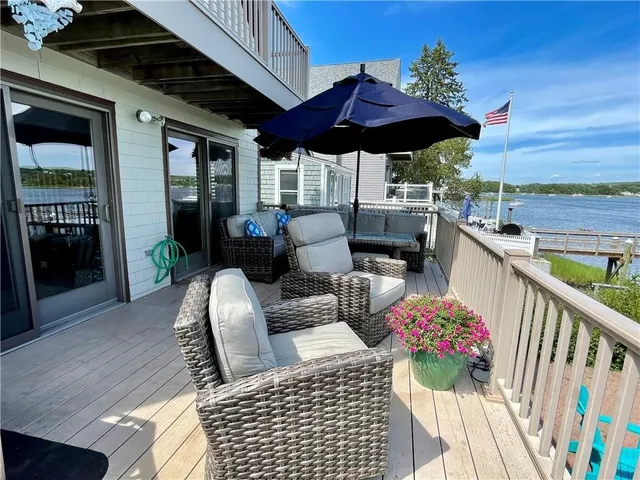 $3,000 | 57 Green Street, Portsmouth, RI 02871