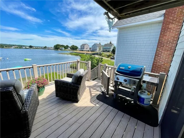 $3,000 | 57 Green Street, Portsmouth, RI 02871