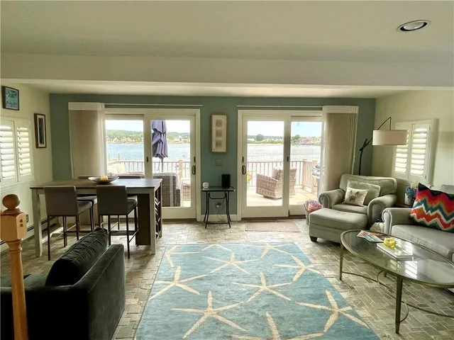 $3,000 | 57 Green Street, Portsmouth, RI 02871