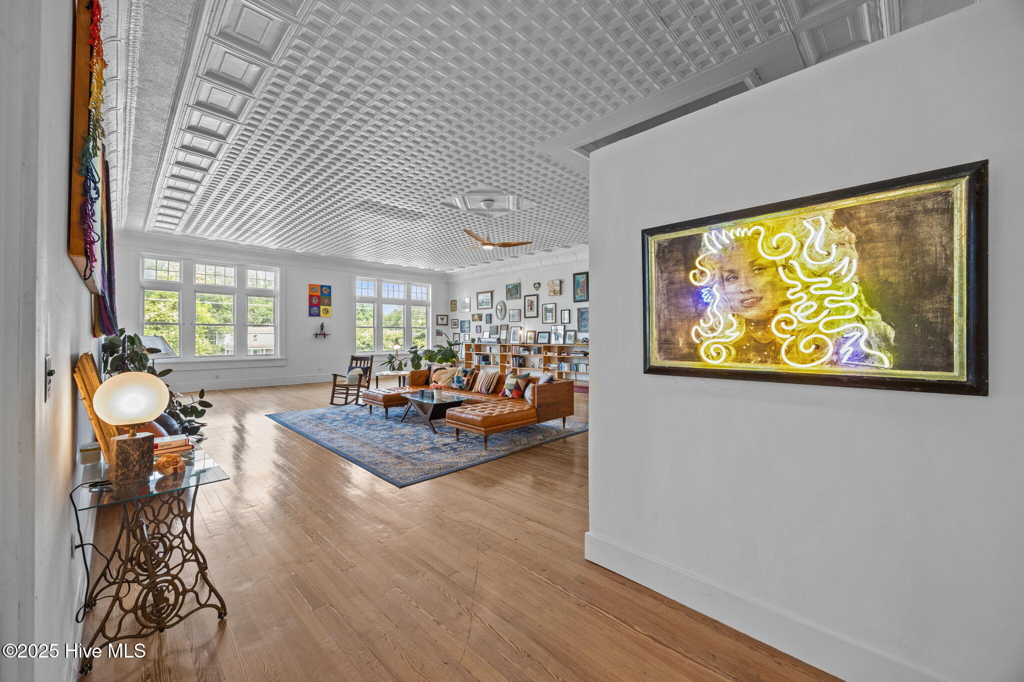 522 West 1st Street Ayden, NC 28513 - Photo 19 of 56 Living room