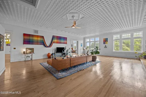 $499,000 | 522 West 1st Street, Ayden, NC 28513