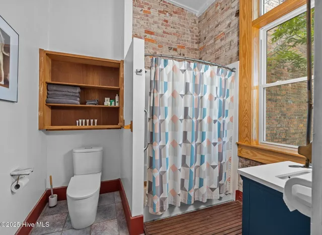 $499,000 | 522 West 1st Street, Ayden, NC 28513