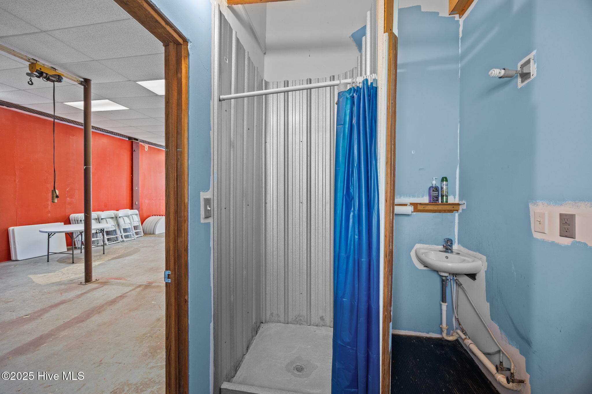 522 West 1st Street Ayden, NC 28513 - Photo 54 of 56 Lower level storefront