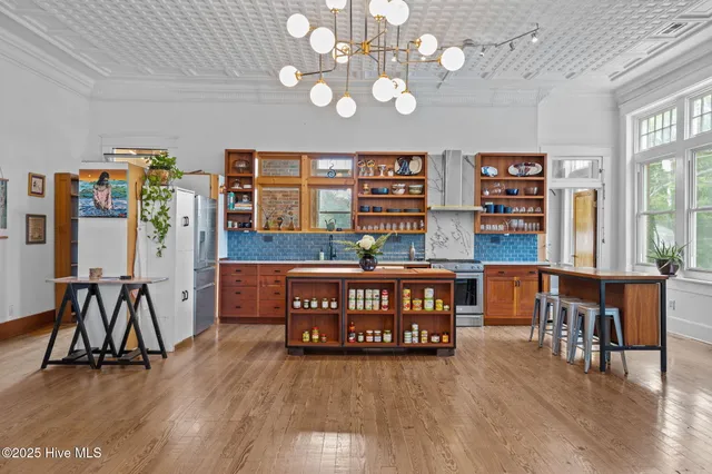 $499,000 | 522 West 1st Street, Ayden, NC 28513