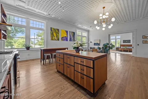 $499,000 | 522 West 1st Street, Ayden, NC 28513