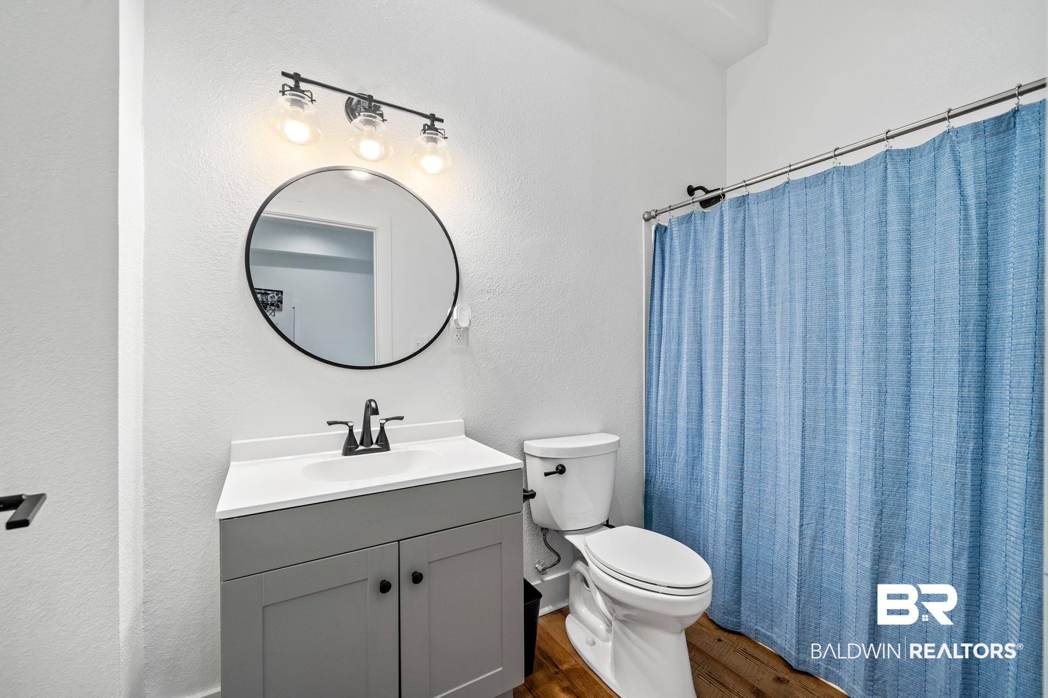 5311 Pine Road Orange Beach, AL 36561 - Photo 21 of 47 Downstairs full bath