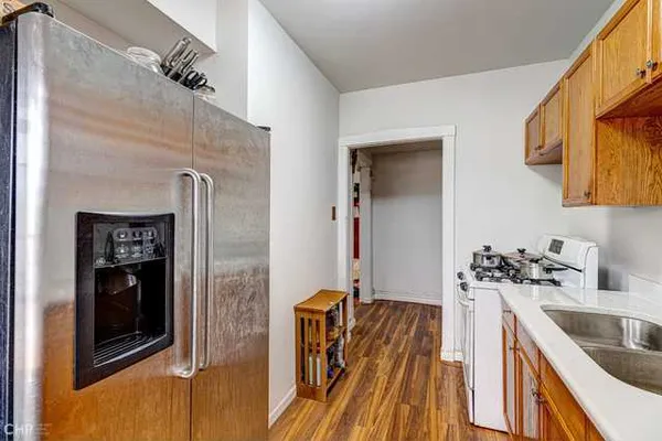 $1,295,000 | 2832 North Mozart Street, Chicago, IL 60618