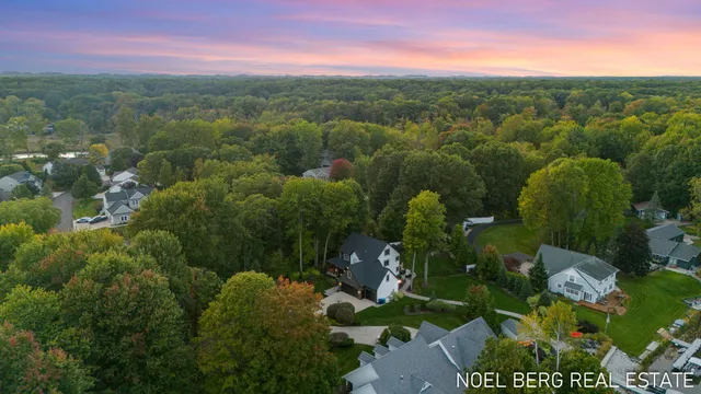 $1,695,000 | 15329 Blue Heron Court, Spring Lake, MI 49456