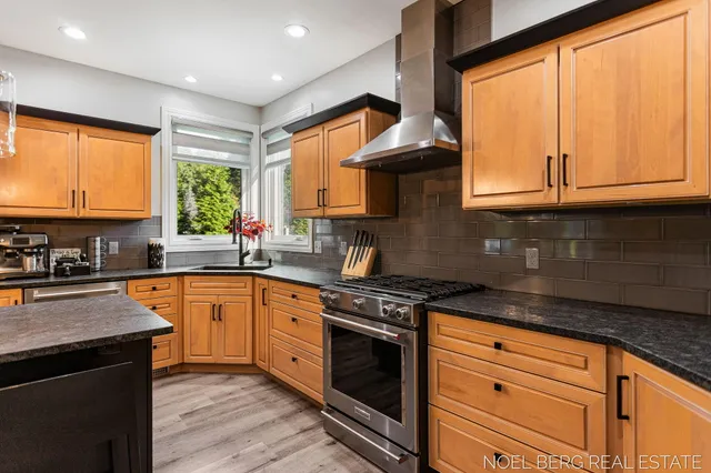 $1,695,000 | 15329 Blue Heron Court, Spring Lake, MI 49456