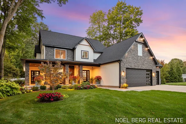 $1,695,000 | 15329 Blue Heron Court, Spring Lake, MI 49456