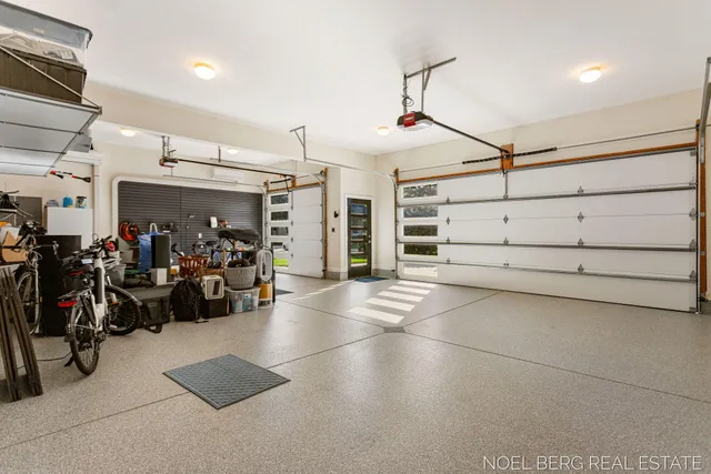 $1,695,000 | 15329 Blue Heron Court, Spring Lake, MI 49456