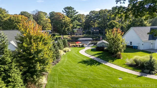 $1,695,000 | 15329 Blue Heron Court, Spring Lake, MI 49456