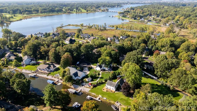 $1,695,000 | 15329 Blue Heron Court, Spring Lake, MI 49456