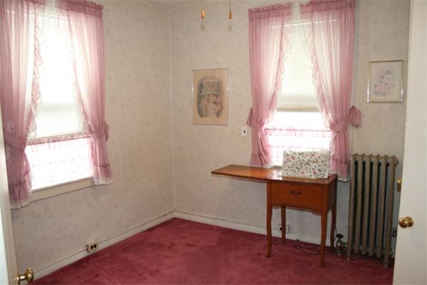 34 Appleton Street Saugus, MA 01906 - Photo 7 of 10 Gallery Image 7