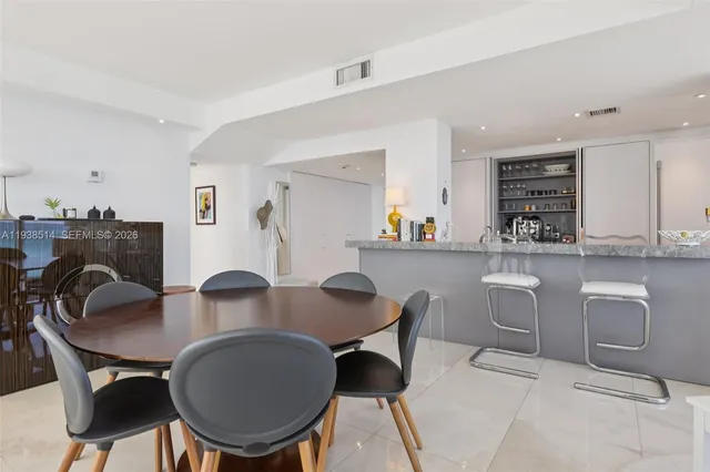 $2,980,000 | 10275 Collins Avenue, Unit 1110, Bal Harbour, FL 33154