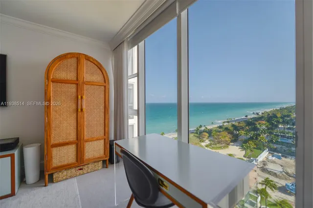 $2,980,000 | 10275 Collins Avenue, Unit 1110, Bal Harbour, FL 33154