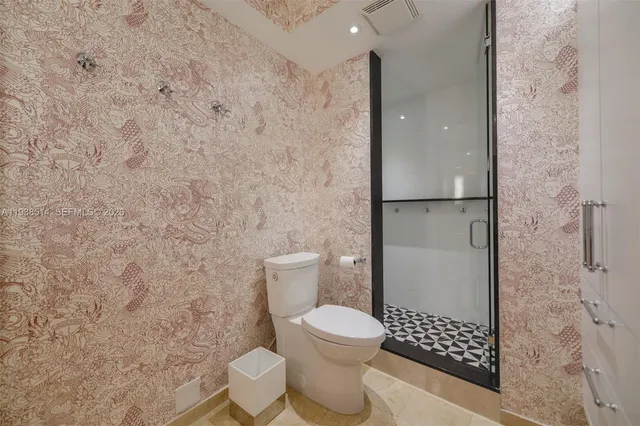 $2,980,000 | 10275 Collins Avenue, Unit 1110, Bal Harbour, FL 33154