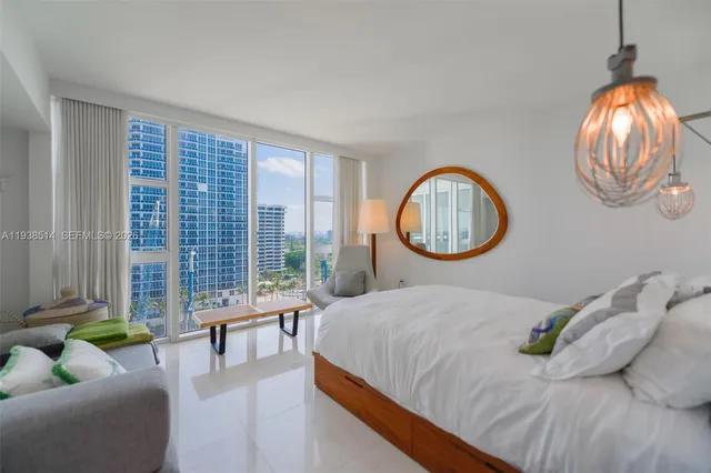 $2,980,000 | 10275 Collins Avenue, Unit 1110, Bal Harbour, FL 33154