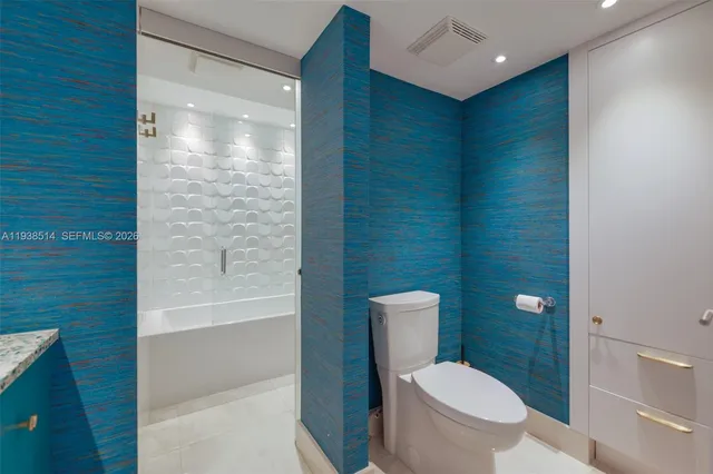 $2,980,000 | 10275 Collins Avenue, Unit 1110, Bal Harbour, FL 33154