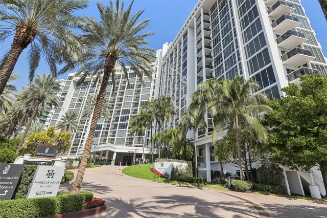 $2,980,000 | 10275 Collins Avenue, Unit 1110, Bal Harbour, FL 33154