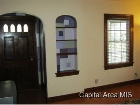 2537 South 7th Street Springfield, IL 62703 - Photo 3 of 11