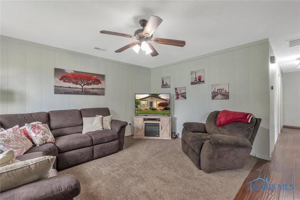 6136 Grisell Road Oregon, OH 43616 - Photo 7 of 35 Gallery Image 7