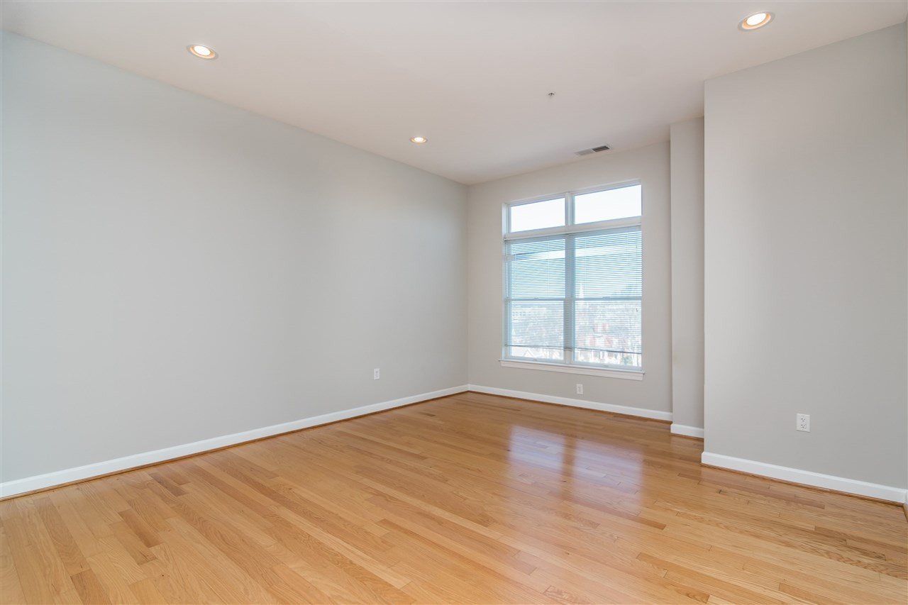 317 West Morgan Street, Unit 505 Raleigh, NC 27601 - Photo 4 of 25 Photo 4