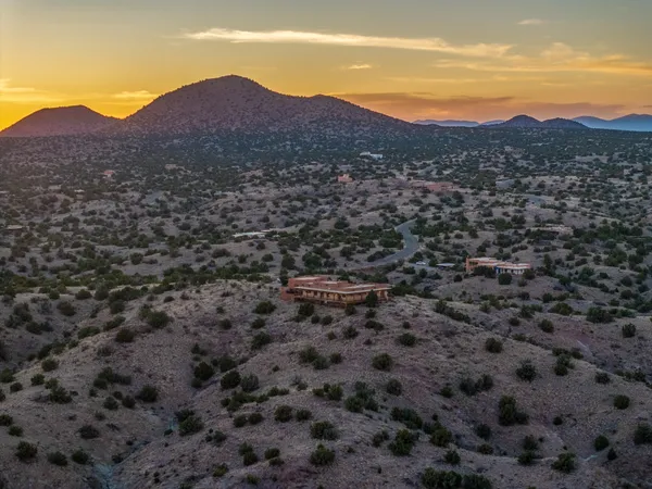 $1,270,000 | 60 Bonanza Trail, Santa Fe, NM 87508