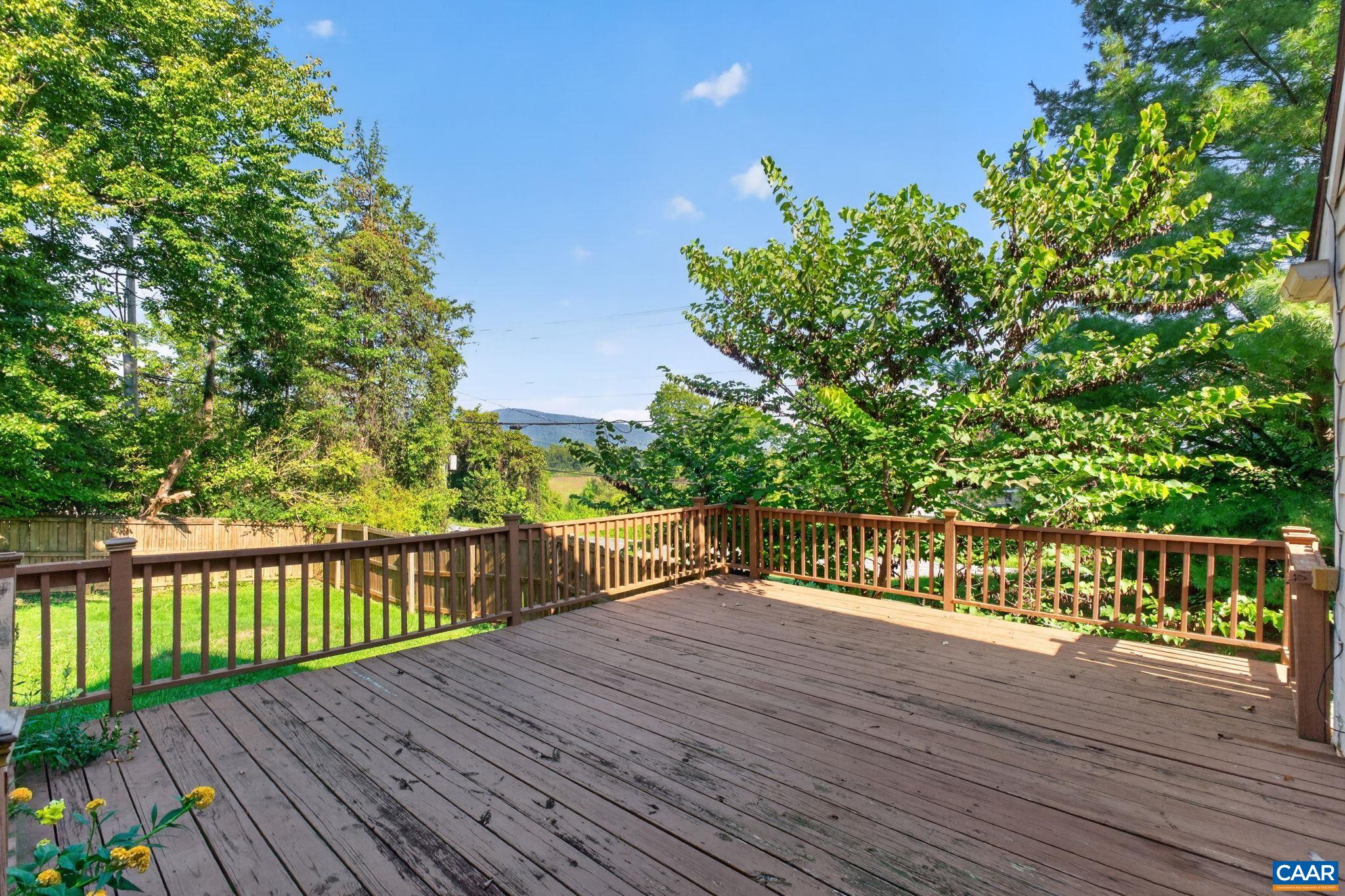 1249 Clover Ridge Place Charlottesville, VA 22901 - Photo 27 of 33 Gallery Image 27