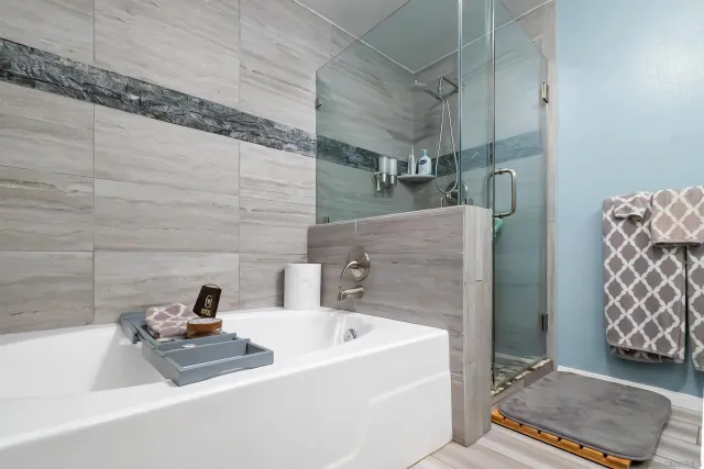 $849,000 | 2400 Fifth Avenue, Unit 330, San Diego, CA 92101