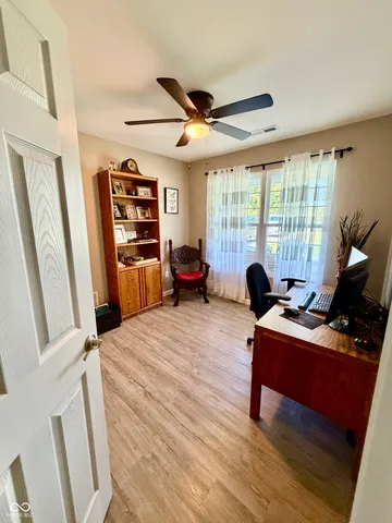 $279,900 | 1594 North Cowlitz Trail, Greensburg, IN 47240