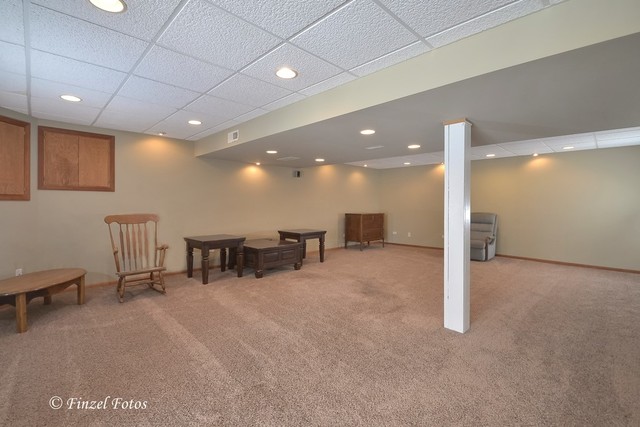 35W645 Parsons Road Algonquin, IL 60102 - Photo 22 of 33