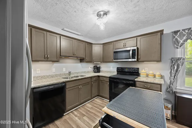 $229,900 | 516 Hillsboro Street, Stedman, NC 28391