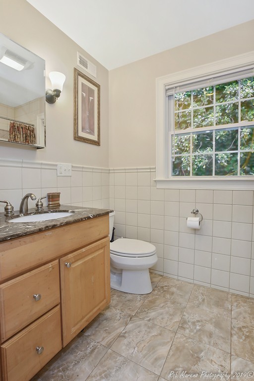562 Trapelo Road, Unit 562 Belmont, MA 02478 - Photo 19 of 33 Gallery Image 19