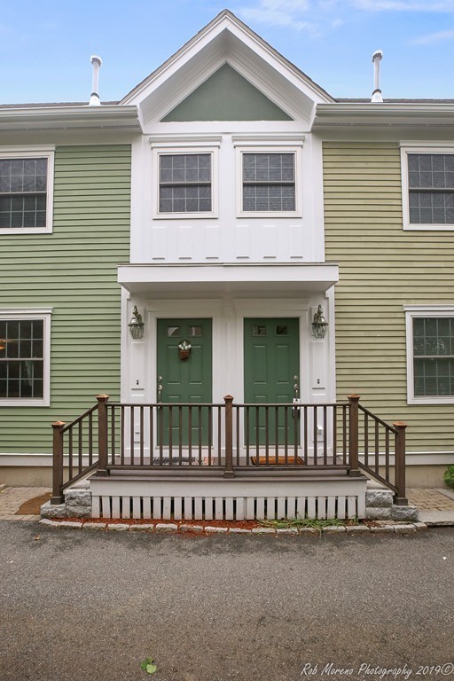 562 Trapelo Road, Unit 562 Belmont, MA 02478 - Photo 3 of 33 Gallery Image 3