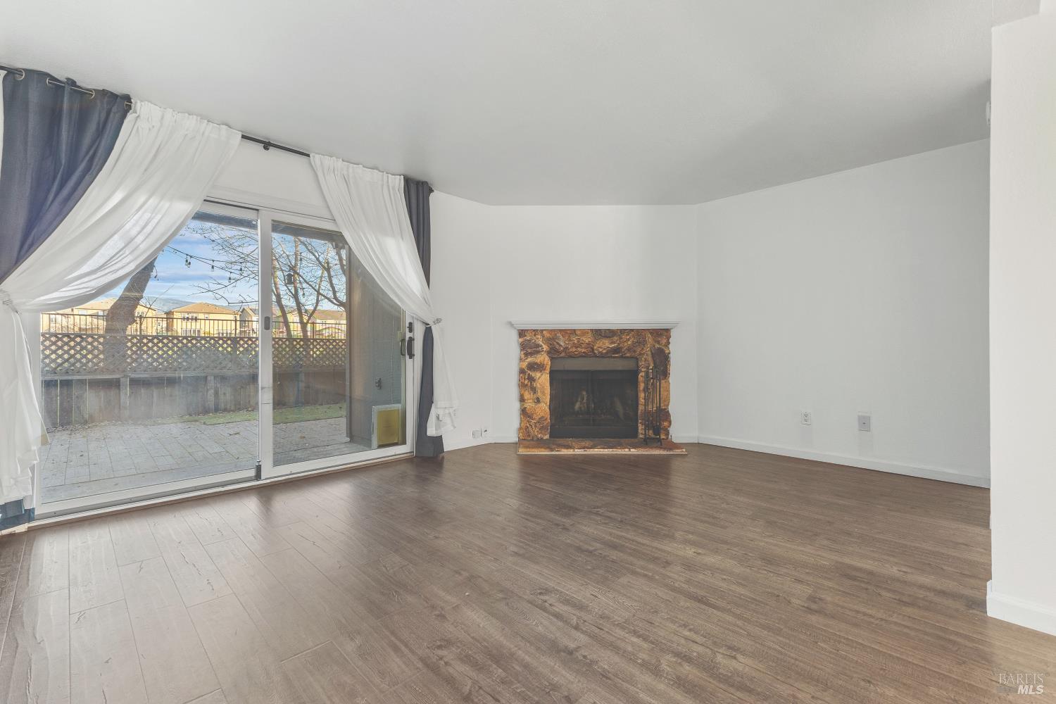 1493 Parkway Drive Rohnert Park, CA 94928 - Photo 11 of 37