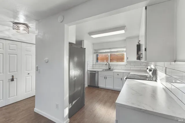 $427,000 | 1493 Parkway Drive, Rohnert Park, CA 94928