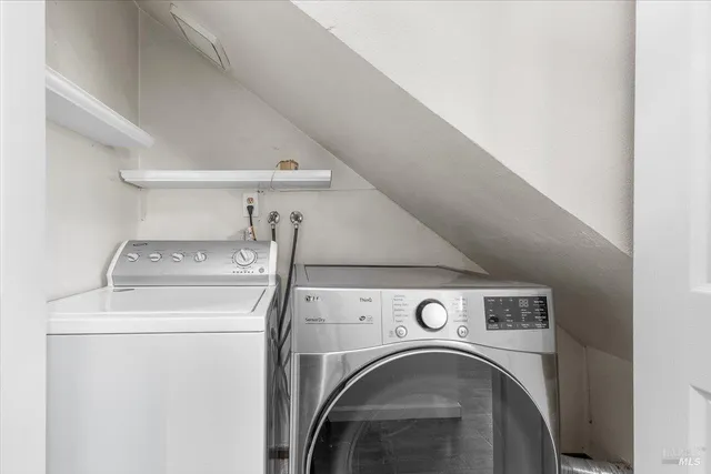 $427,000 | 1493 Parkway Drive, Rohnert Park, CA 94928