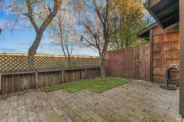 $427,000 | 1493 Parkway Drive, Rohnert Park, CA 94928