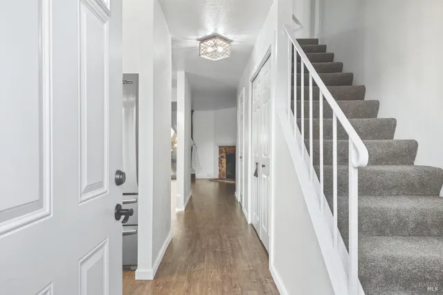 $427,000 | 1493 Parkway Drive, Rohnert Park, CA 94928