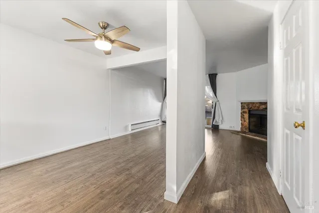 $427,000 | 1493 Parkway Drive, Rohnert Park, CA 94928