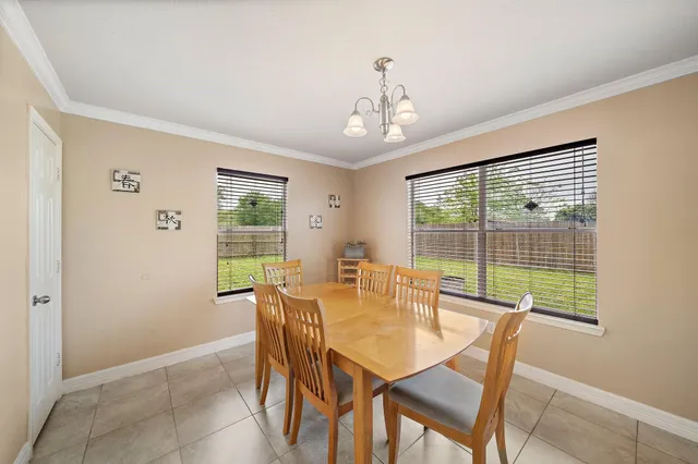 $2,300 | 6503 Holly Cove Lane, Cypress, TX 77433