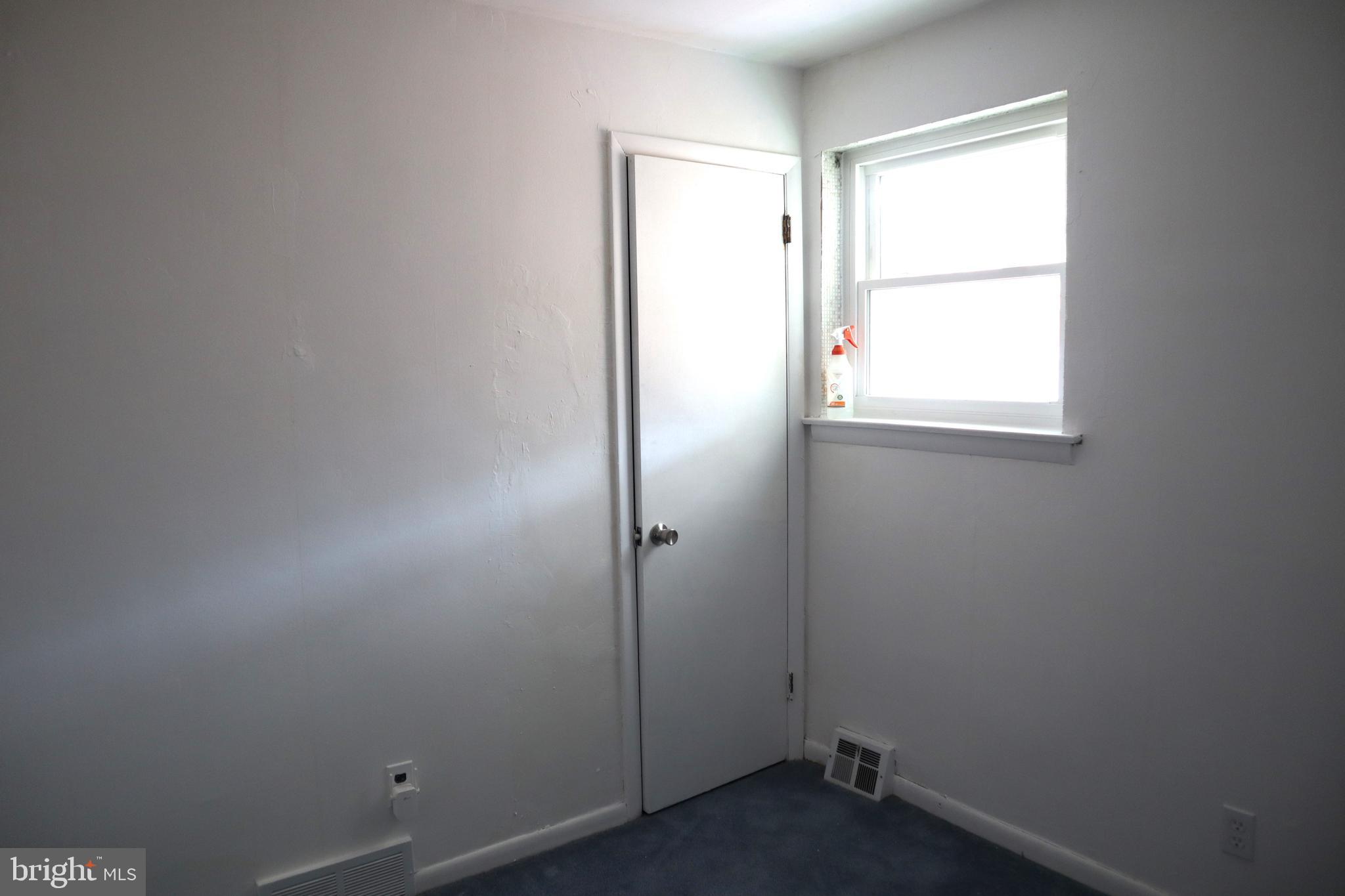 630 Avon Road Philadelphia, PA 19116 - Photo 22 of 40 2nd Bedroom