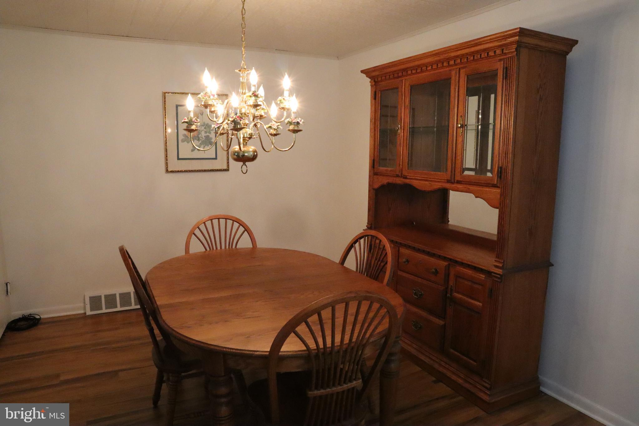 630 Avon Road Philadelphia, PA 19116 - Photo 10 of 40 Dining Room