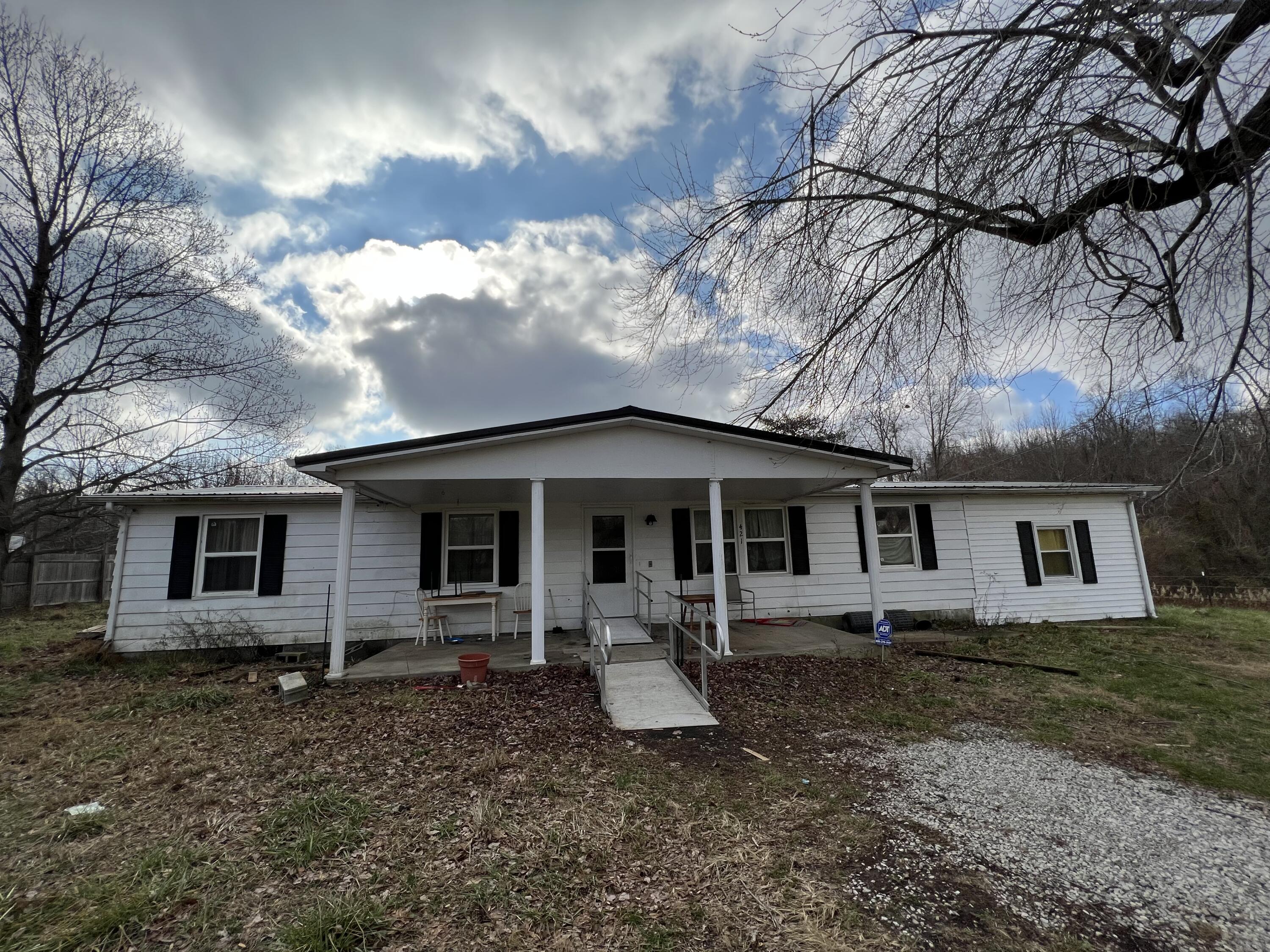 421 Angel Road Berea, KY 40403 - Photo 3 of 45 8634735C-DAAD-41AA-9589-9EE326237330