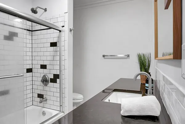 $399,000 | 402 Sears Street, St. George, SC 29477