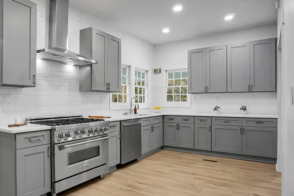 $399,000 | 402 Sears Street, St. George, SC 29477